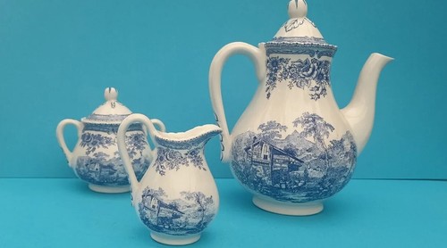 Lot une cafetière - cafetière,, pot