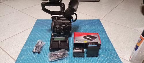 Caméscope canon cinema c300 - caméscope,