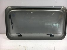 Vitre arriere droit CARAVELAIR
