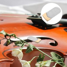  Outil de démontage de table