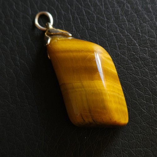 Pendentif pierre semi