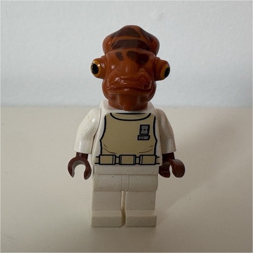 Lego star wars minifigure - star,