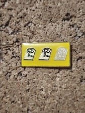 Pin's Lacoste Luxe Tennis