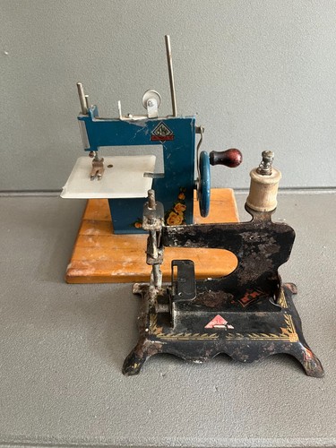 Lot jouet ancien machine - lot,