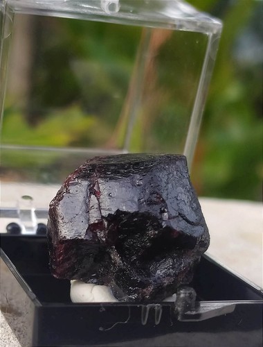 Cristal grenat almandin - cristal, de