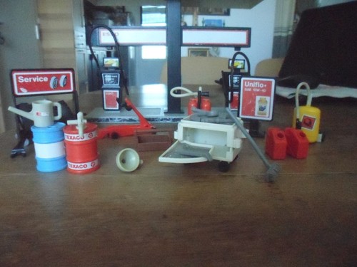 Station service playmobil avec - station,