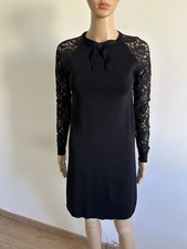 Robe pull noire avec dentelle