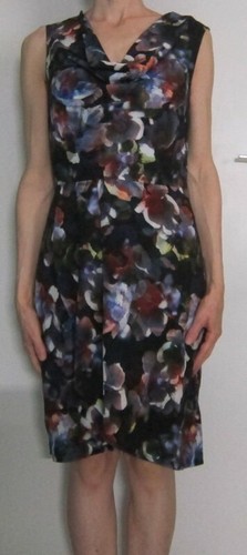 Robe fleurie bleu marine - robe, yumi