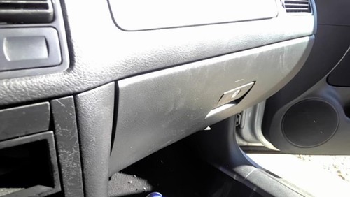 Boite gants volkswagen golf - a,