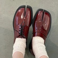 Split Toe Horse Shoes Men's