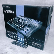 YAMAHA MG12XUK 12 canaux table