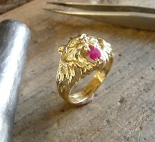 Bague or 9 KT tête de lion