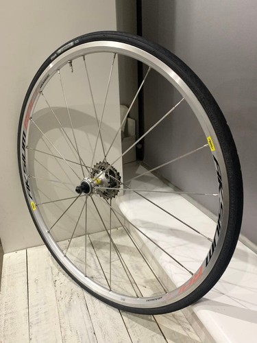 Roue arrière pneu de - pneu,
