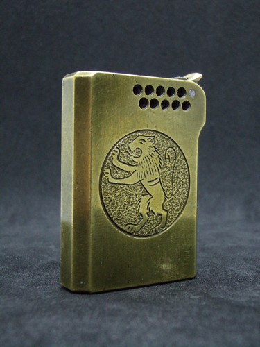 Briquet maitrise poilu - briquet, maitrise?