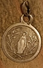 Médaille Religieuse Ancienne