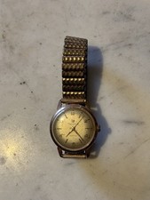 Montre Ancienne Bracelet LIP DAUPHINE, Balancier Tourne Mais S’arrête