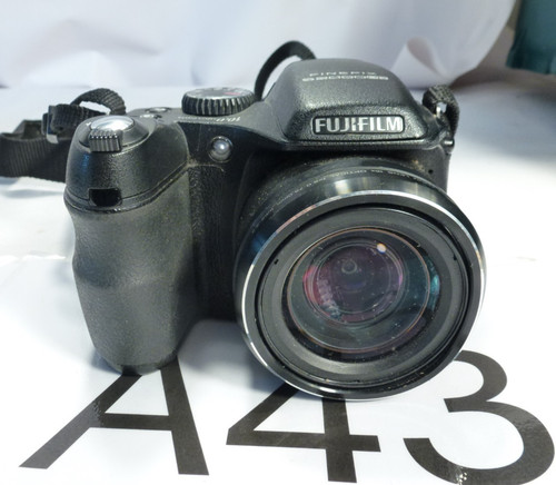 Fujifilm finepix s2000hd - fujifilm,