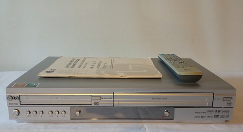 Combiné magnétoscope vhs - magnétoscope, &