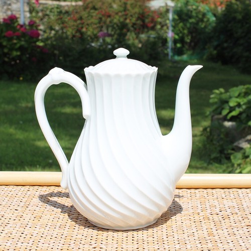 Cafetière porcelaine fine - en,