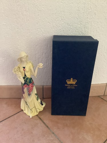 Belle statue femme en - femme,