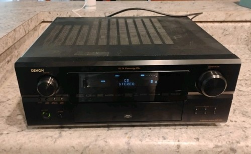 Denon avr 3806 powers on - denon,