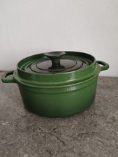 Cocotte En Fonte Invicta. Verte