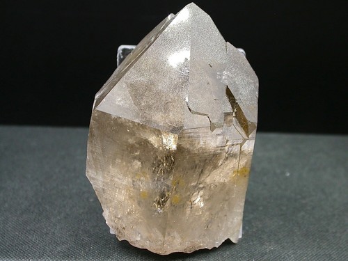 Beau quartz fumé massif - fumÉ,