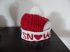 WINTER HAT AND PAIR OF