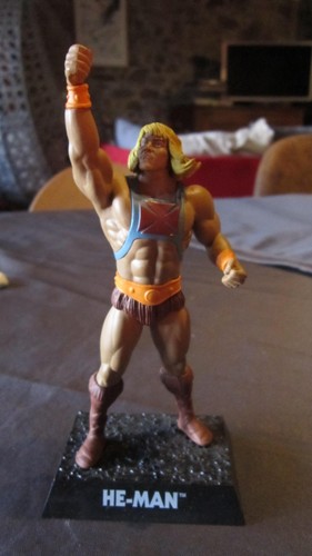 Figurine musclor man - figurine, he-man