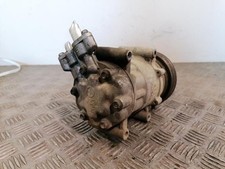 Compresseur clim RENAULT