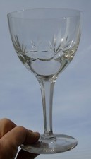 Verre à eau en verre taillé. Circa 1950. 