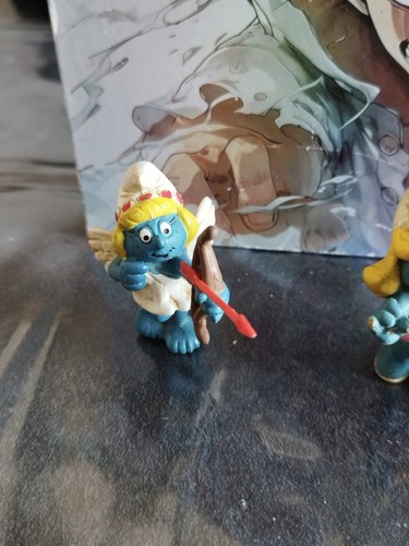 Figurine schtroumpfette