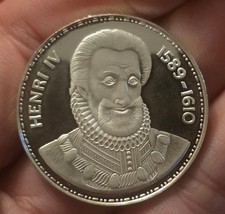 Médaille en argent massif à