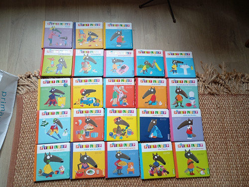 Livres tit loup éveil - 23,