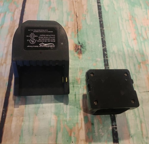 Swivel sweeper battery - ,