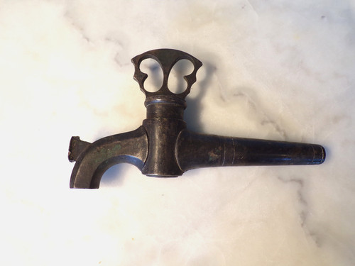 Bronze robinet - bronze,