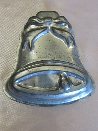 Moule chocolat forme cloche - chocolat,