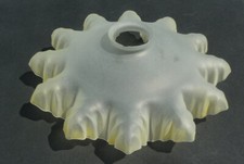 ancienne lampe suspension verre moulé lustre abat-jour vintage N°27