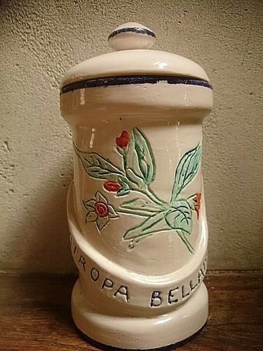 Pot pharmacie faience - a,