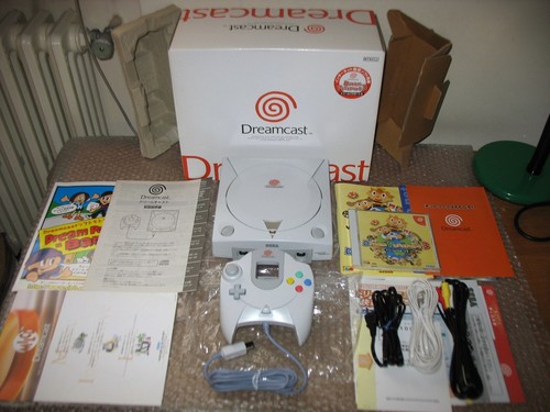 Boxed sega dreamcast console - boxed,