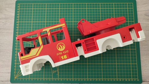 Camion dans état pièce - camion,