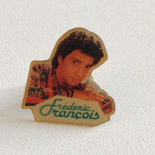 ANCIEN PIN'S FREDERIC FRANCOIS