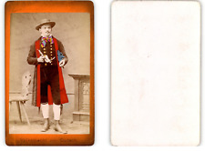 Costume folklorique aquarellé, Gutach, Allemagne   Tirage albuminé  7x9,5 