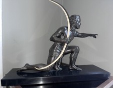 De RONCOURT (XXèmè)  Statue