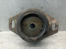 184468 support moteur gauche