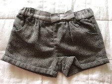 Lot de deux shorts fille Vertbaudet et M&S taille 3 ans