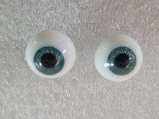 Yeux Bleux de poupée ancienne
