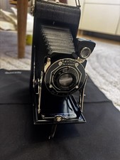 ANCIEN APPAREIL PHOTO À