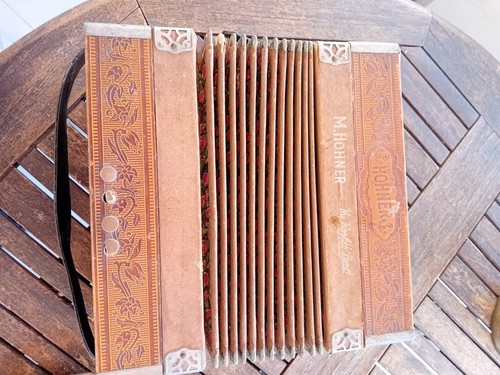 Ancien accordéon hohner - accordéon,