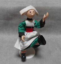 BECASSINE  Figurine Vintage articulée vêtements en tissus avec socle